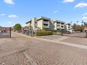 1040 E Washington Avenue 33, Escondido CA 92025