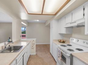 1040 E Washington Avenue 33, Escondido CA 92025