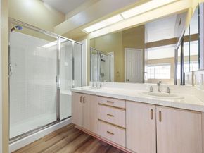 12047 Tivoli Park Row 4, San Diego CA 92128