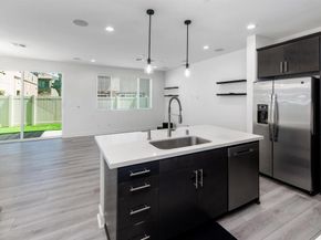 3240 Crecida Way, Carlsbad CA 92010