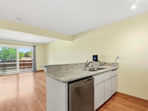 2636 Worden Street 132, San Diego CA 92110