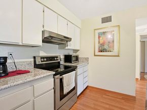 2636 Worden Street 132, San Diego CA 92110