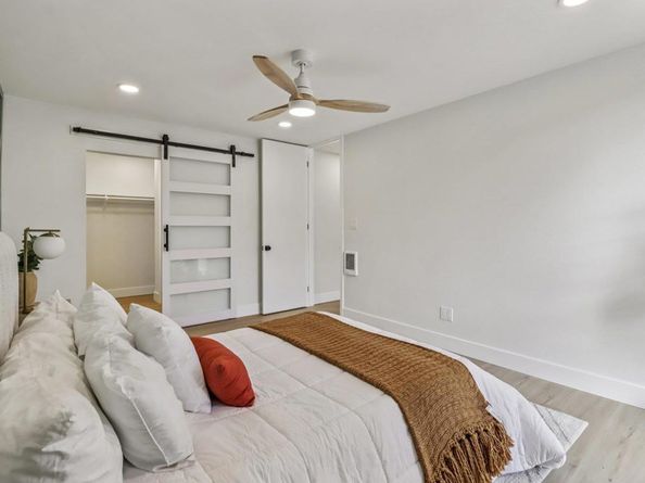 6455 La Jolla Boulevard 122, La Jolla CA 92037