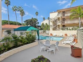 6455 La Jolla Boulevard 122, La Jolla CA 92037