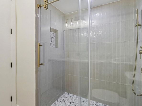 6455 La Jolla Boulevard 122, La Jolla CA 92037