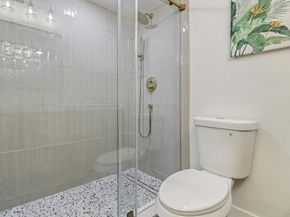 6455 La Jolla Boulevard 122, La Jolla CA 92037