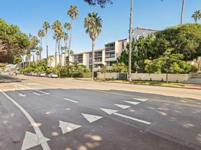 6455 La Jolla Boulevard 122, La Jolla CA 92037