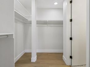 6455 La Jolla Boulevard 122, La Jolla CA 92037