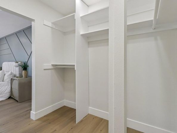 6455 La Jolla Boulevard 122, La Jolla CA 92037