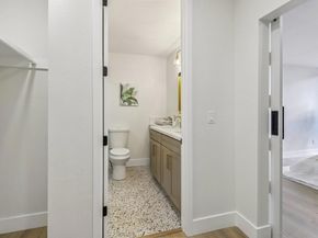 6455 La Jolla Boulevard 122, La Jolla CA 92037