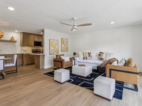 6455 La Jolla Boulevard 122, La Jolla CA 92037