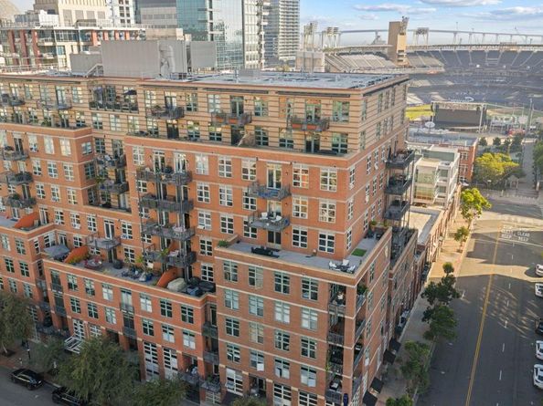 877 Island Avenue 701, San Diego CA 92101
