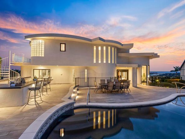 7215 El Fuerte, Carlsbad CA 92009