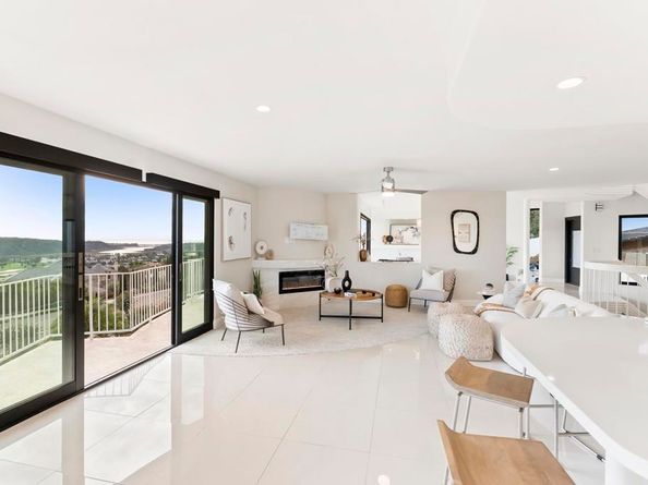 7215 El Fuerte, Carlsbad CA 92009