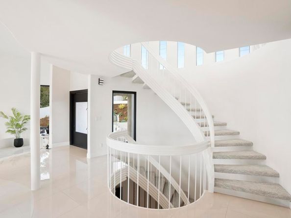 7215 El Fuerte, Carlsbad CA 92009