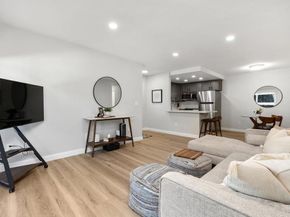 432 Edgehill Lane 177, Oceanside CA 92054