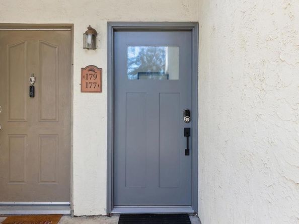 432 Edgehill Lane 177, Oceanside CA 92054