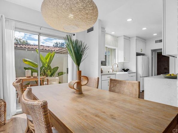 7021 Estrella De Mar Rd, Carlsbad CA 92009