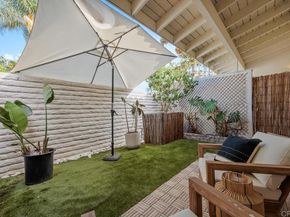 7021 Estrella De Mar Rd, Carlsbad CA 92009