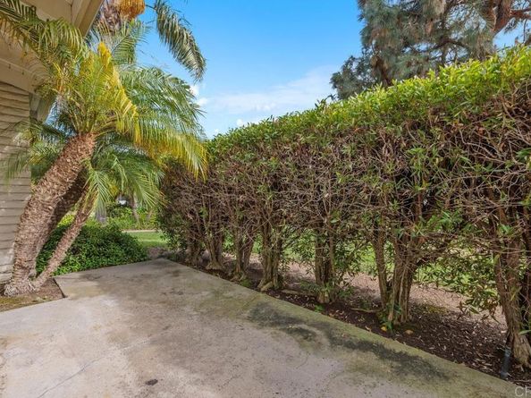 7021 Estrella De Mar Rd, Carlsbad CA 92009