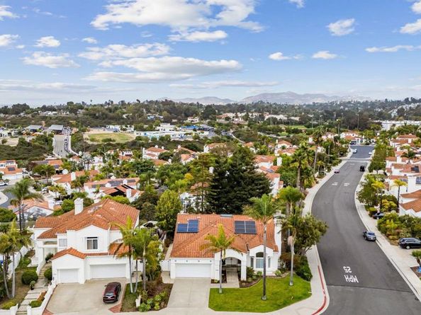 4932 Alameda Drive, Oceanside CA 92056