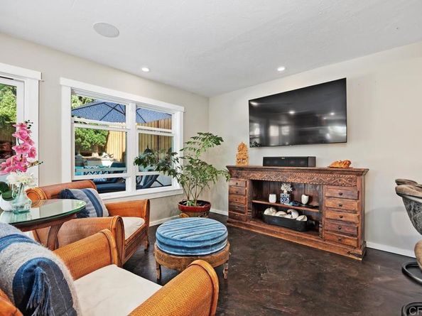 3112 Del Rey Avenue, Carlsbad CA 92009