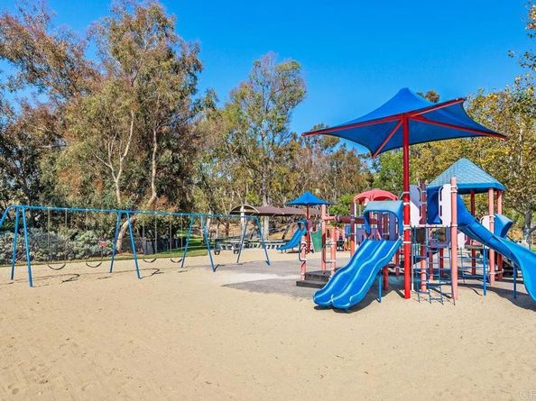 3112 Del Rey Avenue, Carlsbad CA 92009