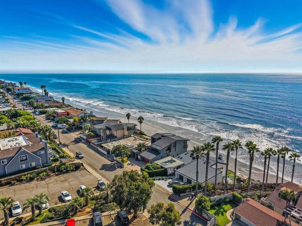 157 Grandview Street, Encinitas CA 92024
