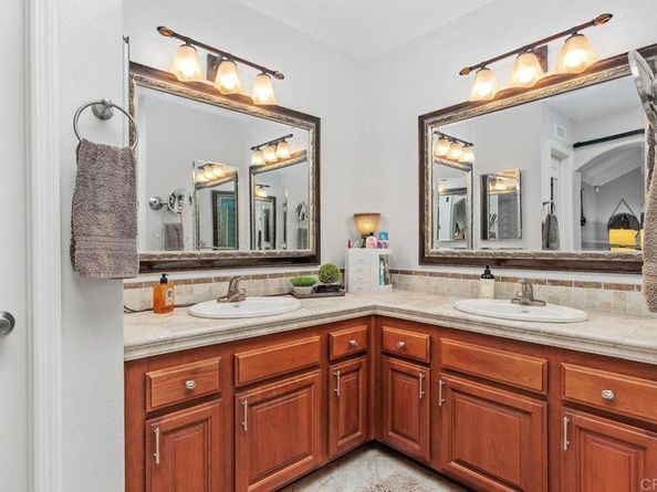 4439 Salisbury Drive, Carlsbad CA 92010
