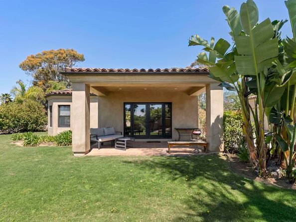 16733 Calle Hermosa, San Diego CA 92127
