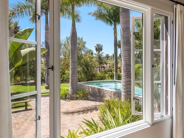 16733 Calle Hermosa, San Diego CA 92127