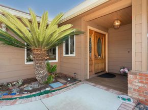 4906 Via Hinton, Carlsbad CA 92008