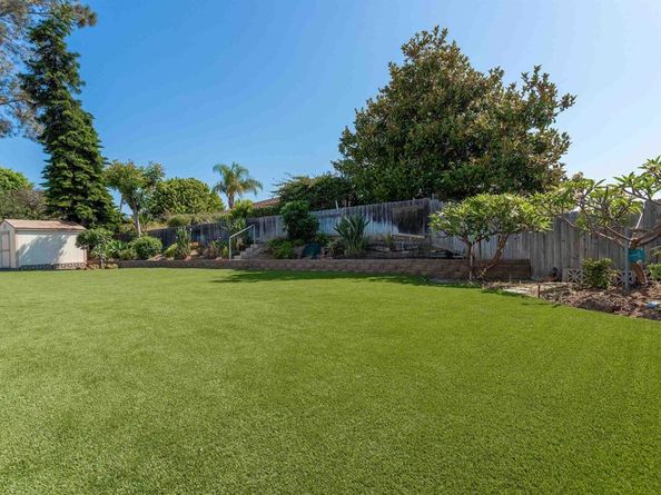 4906 Via Hinton, Carlsbad CA 92008