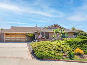 4906 Via Hinton