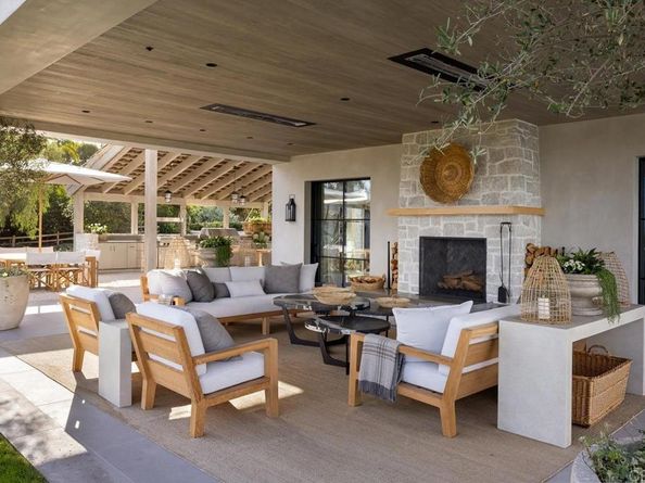 17845 Via de Fortuna, Rancho Santa Fe CA 92067