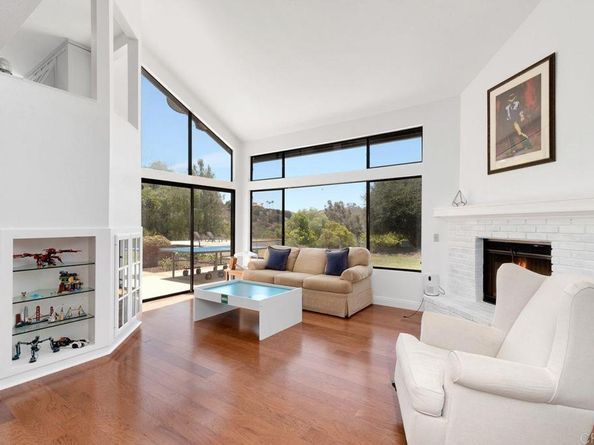 3453 Via Loma Vista, Escondido CA 92029