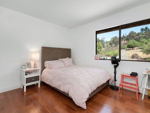 3453 Via Loma Vista, Escondido CA 92029