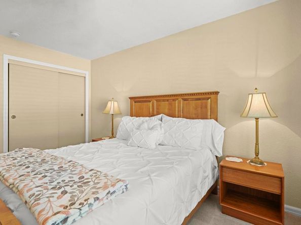 870 Ginger Avenue, Carlsbad CA 92011