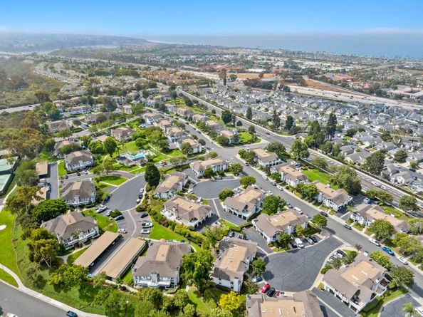 870 Ginger Avenue, Carlsbad CA 92011
