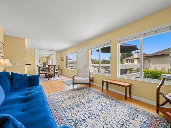 870 Ginger Avenue, Carlsbad CA 92011