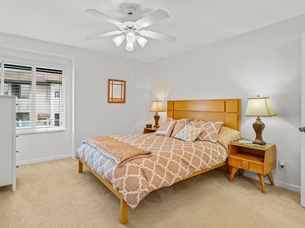 870 Ginger Avenue, Carlsbad CA 92011