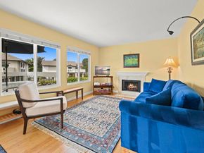 870 Ginger Avenue, Carlsbad CA 92011