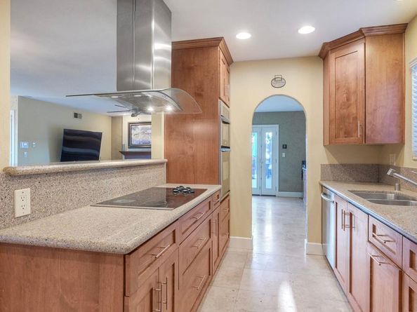 4410 Charger Boulevard, San Diego CA 92117