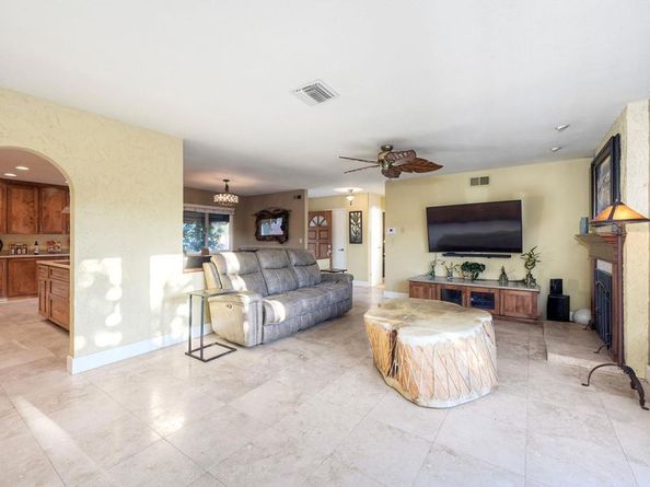 4410 Charger Boulevard, San Diego CA 92117