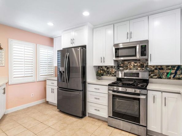 4610 Los Alamos Way C, Oceanside CA 92057