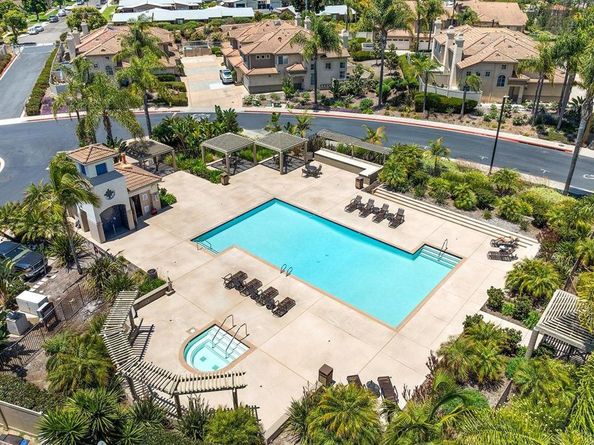 4610 Los Alamos Way C, Oceanside CA 92057