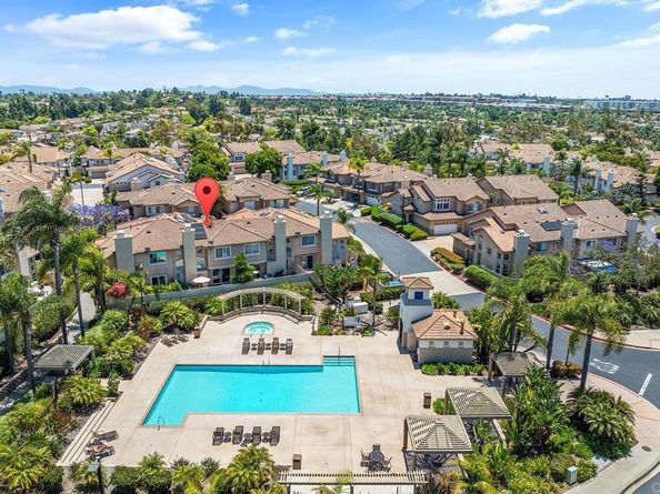 4610 Los Alamos Way C, Oceanside CA 92057