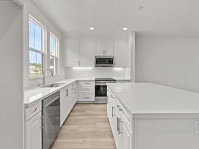 2508 Chamomile Lane, Carlsbad CA 92008