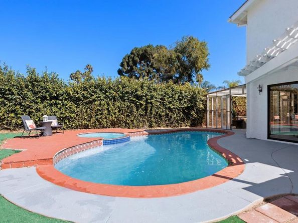 450 Anchor Way, Carlsbad CA 92008