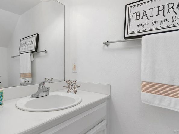 450 Anchor Way, Carlsbad CA 92008